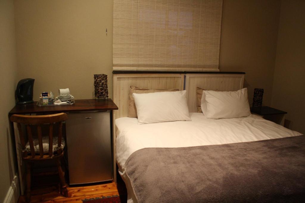 Guesthouse On Irvine Port Elizabeth Room photo